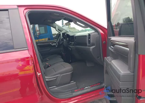 2023 Chevrolet Silverado 1500 2Wd Short Bed Rst z USA, uszkodzony, nr VIN 1GCPADE80PZ299495